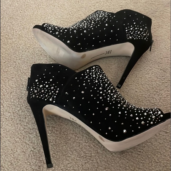 INC black bling heels - Picture 3 of 7